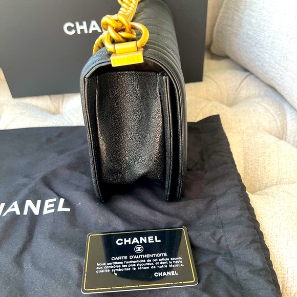 A Classic Caviar Chanel Boy Bag - Picture 7 of 12